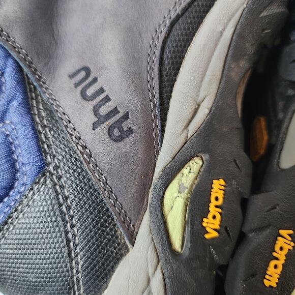 Ahnu Montara Boot Midnight Blue Womens Size 8.5 Hiking Vibram Soles Waterproof - Picture 9 of 11